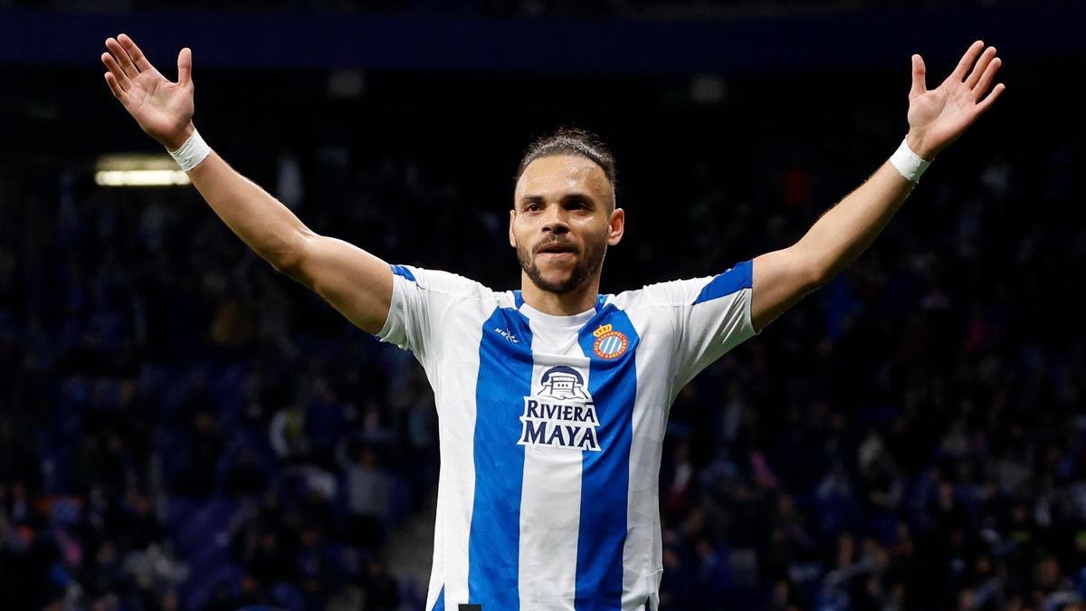 Martin Braithwaite celebra un gol con el Espanyol.