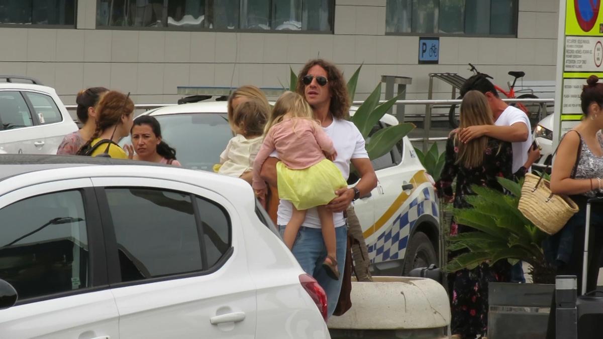 Vanesa Lorenzo i Carles Puyol desembarquen a Eivissa