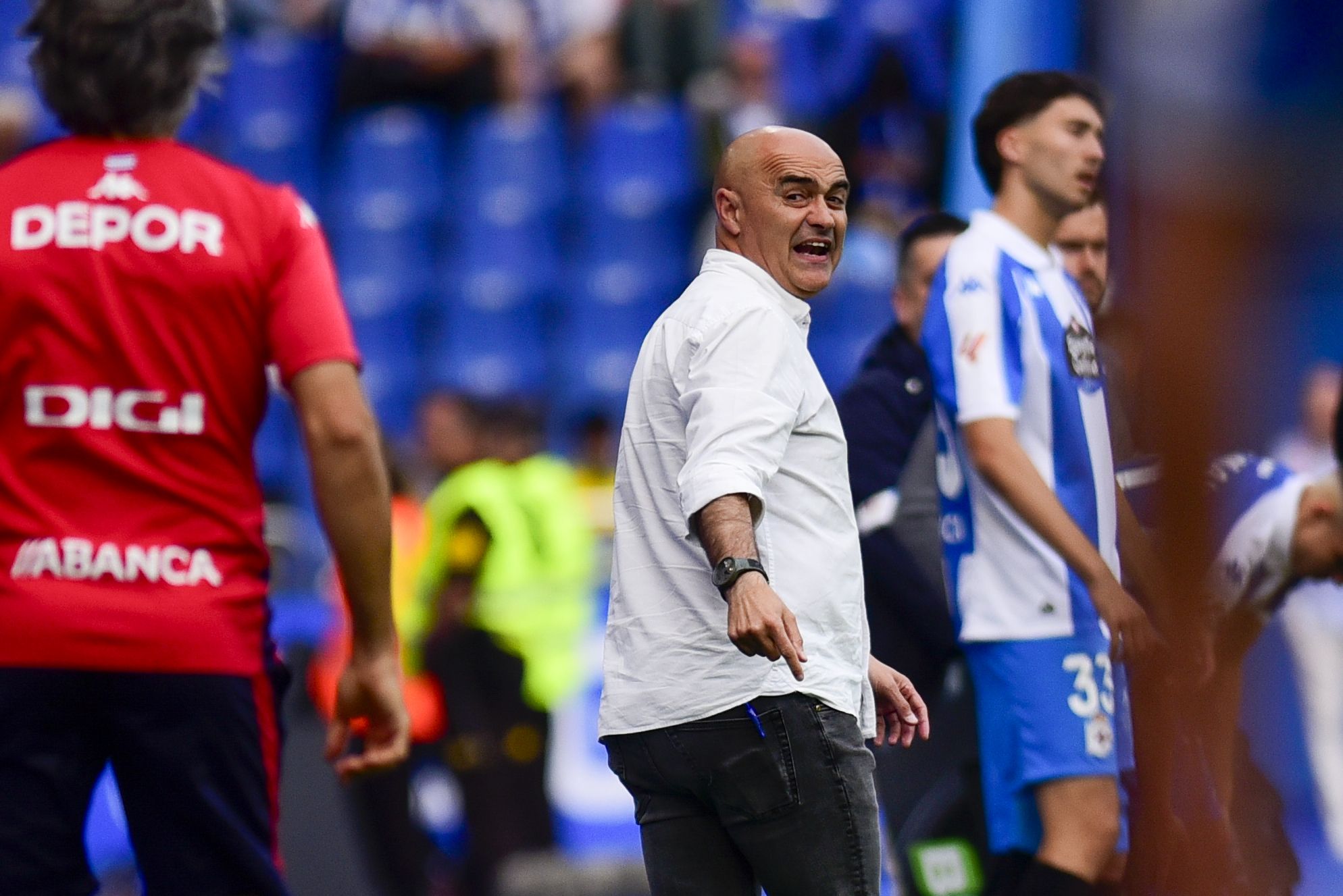 El Dépor cae goleado (0-4) por el Elche para cerrar la temporada 2025-25 en Riazor