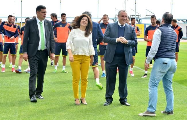 CAMPO EL HORNILLO PRIMER ENTRENAMIENTO UD LAS ...