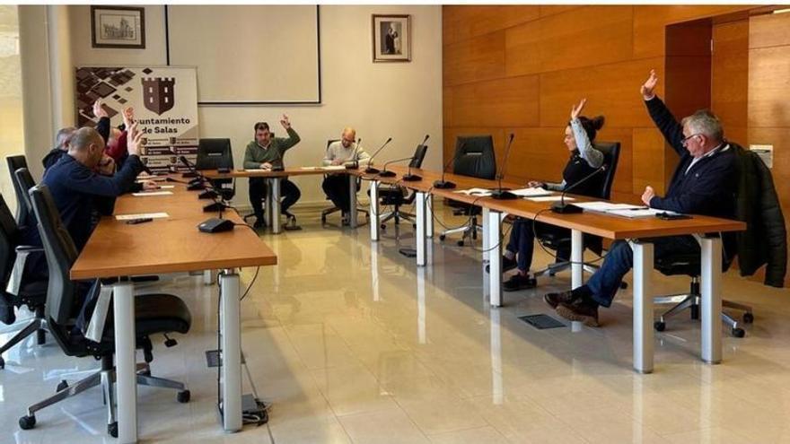 El PSOE de Salas denuncia que el pago a proveedores se está retrasando 6 meses "con el perjuicio económico que origina"