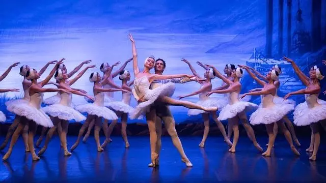 El Ballet de Kiev regresa mañana a Barcelona con un nuevo 'El lago de los Cisnes'
