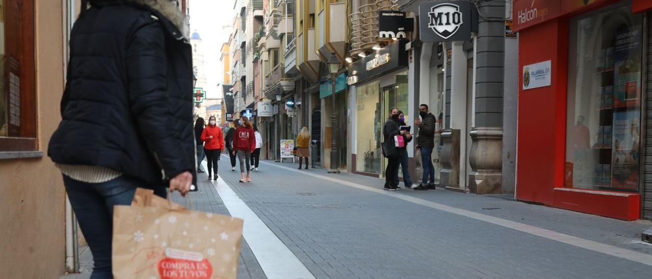 Los comercios de Vila-real podrán abrir el festivo local del segundo día de Navidad y no podrán hacerlo el 3 de julio.