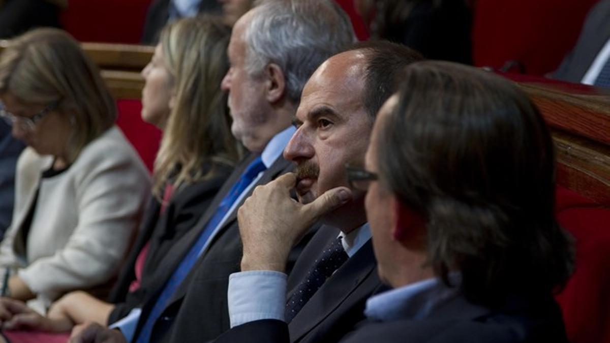 Xavier Crespo, exalcalde de Lloret y diputado de CiU, durante una sesión en el parlament de Catalunya. CARLOS MONTAÑÉS