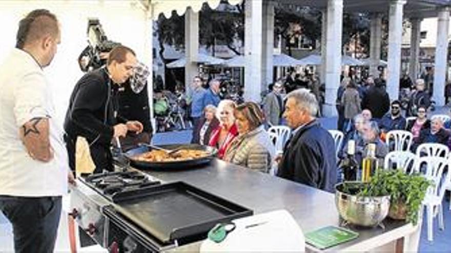 El Ayuntamiento potenciará los mercados locales