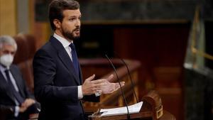 El presidente del PP, Pablo Casado, este jueves en la tribuna.