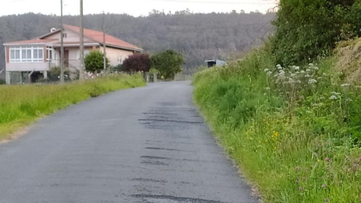 Los vecinos de Vea denuncian el mal estado de sus pistas