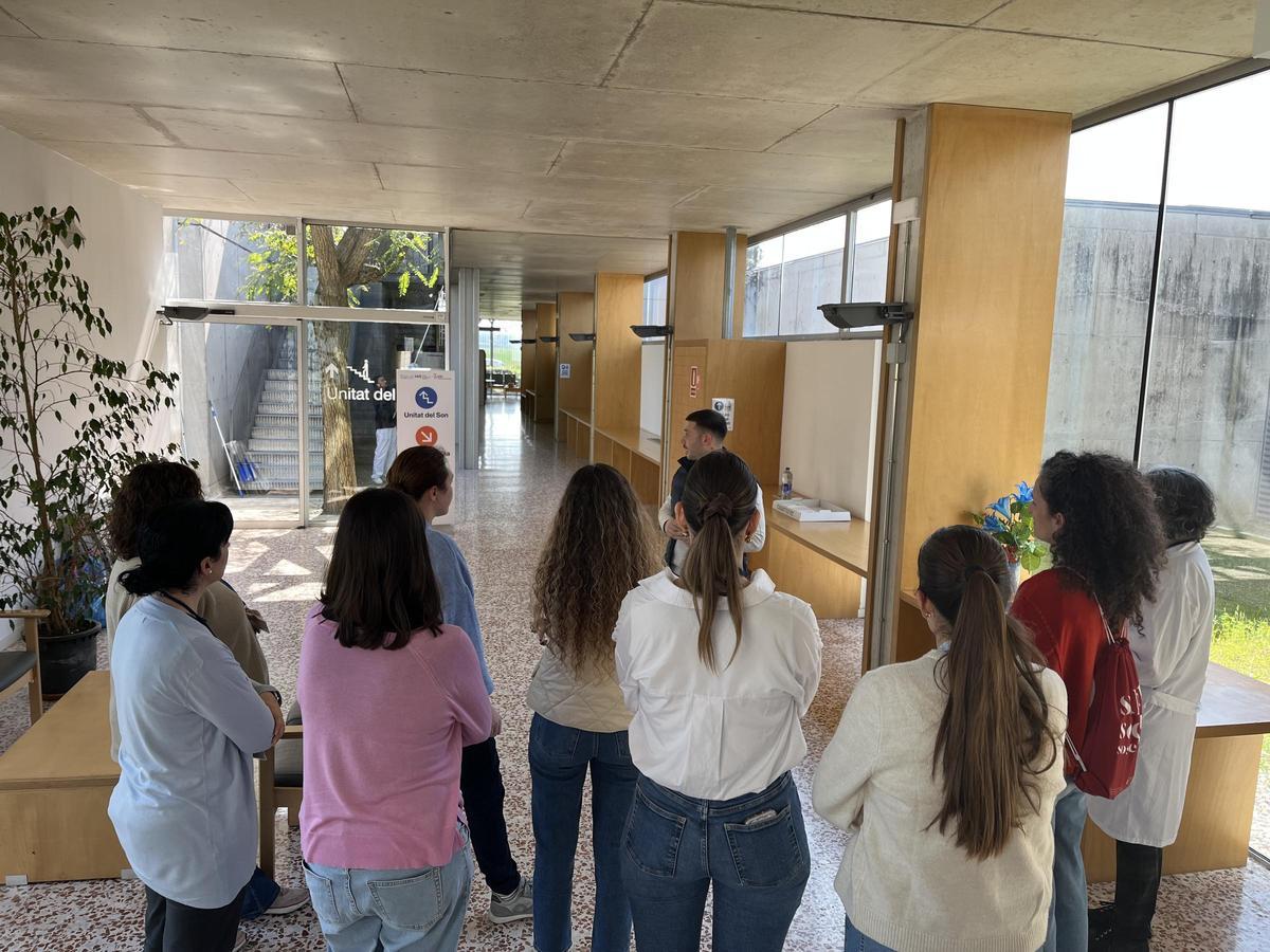 Visita a la unitat del sol de l'hospital Santa Caterina.