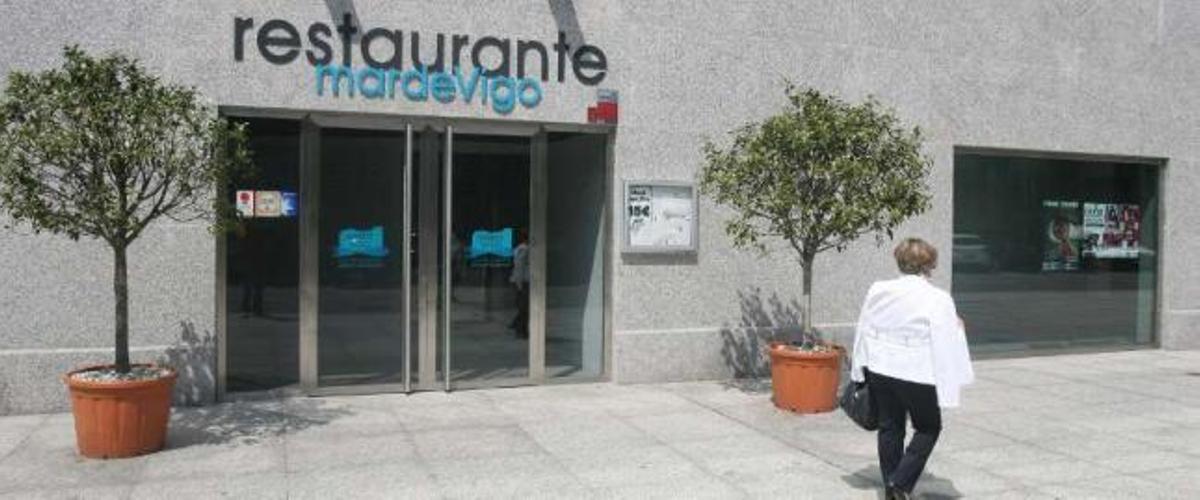 Las deudas ahogan al "Mar de Vigo": Fenosa corta la luz y la adjudicataria urge el desahucio del hotel