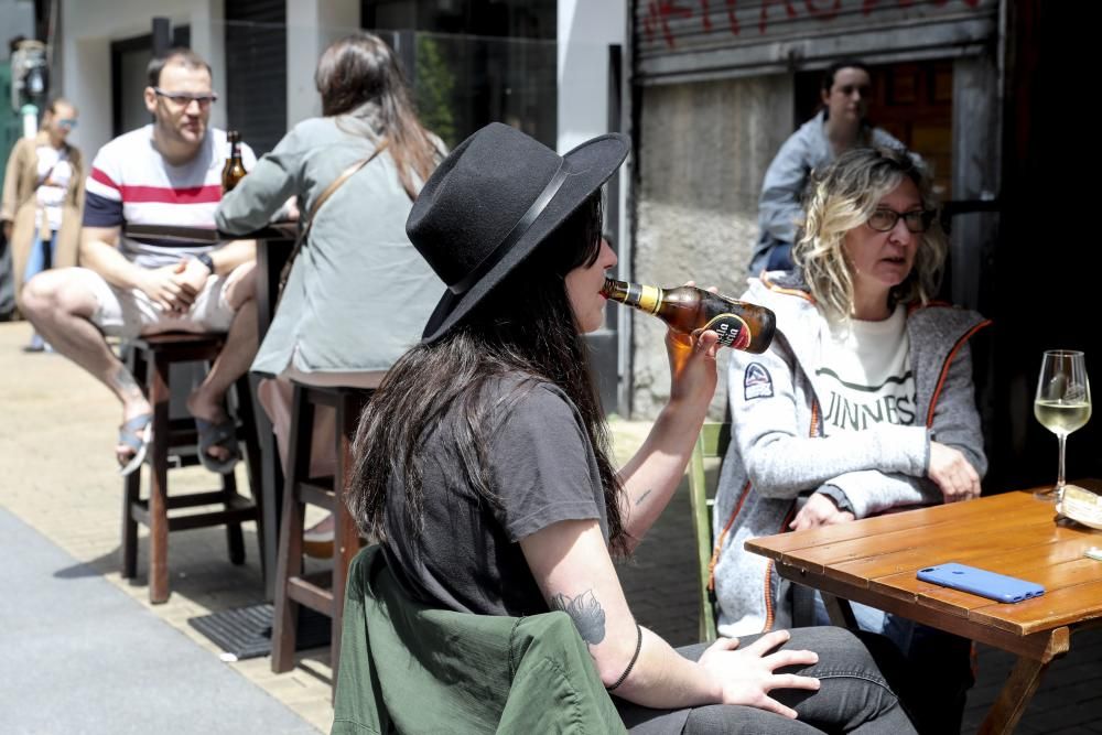 La hostelería en Gijón reabre a medio gas