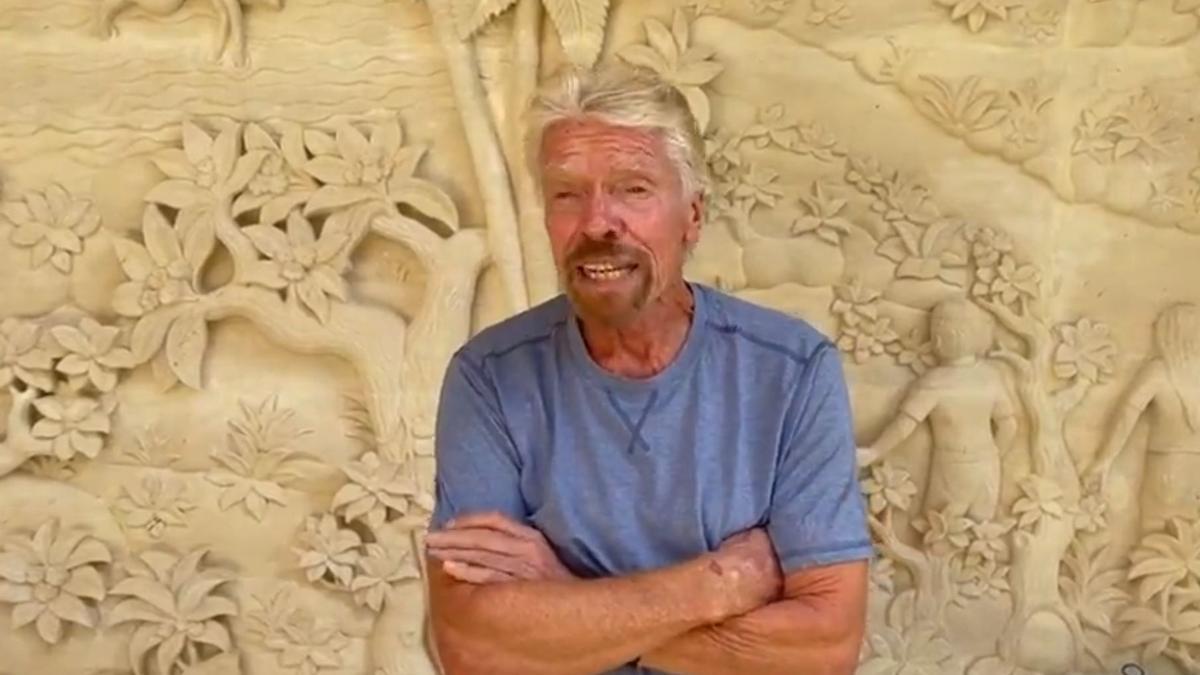 Richard Branson sucht per Video Mitarbeiter für sein Hotel.