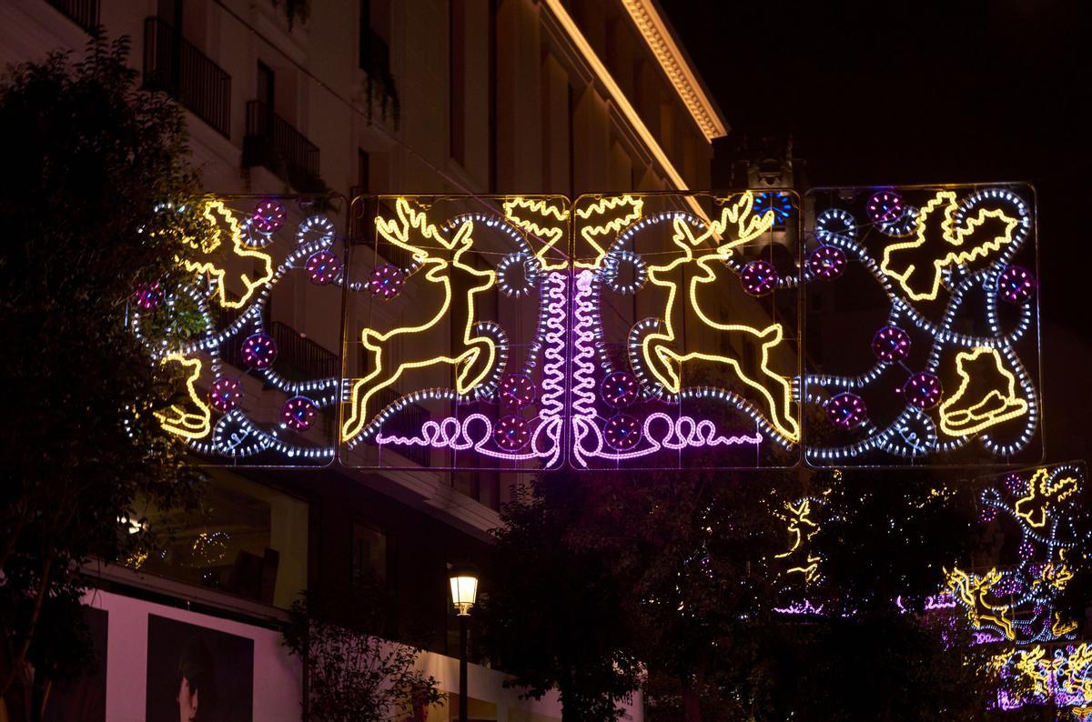 Las luces 'deslizantes' de Maya Hansen