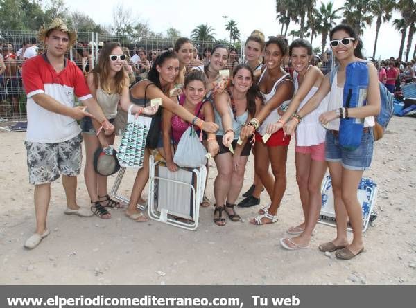 EL RITMO INDIE INVADE LA PLAYA DE BURRIANA EN UNA PRIMERA JORNADA CON GRAN AFLUENCIA DE PÚBLICO