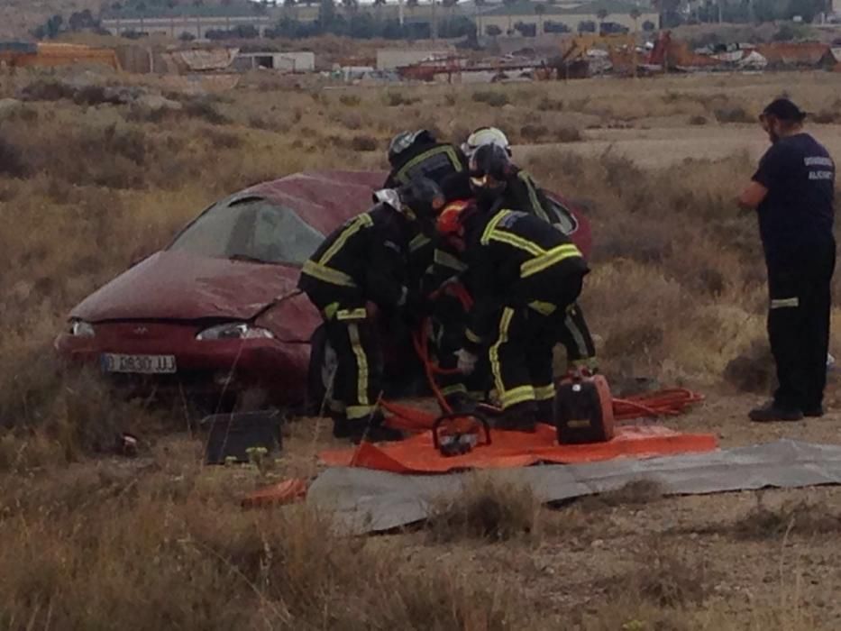 Herido en un accidente de coche en Alicante