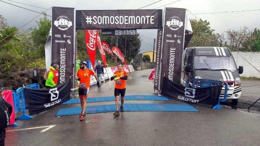 Participantes en la Travesía do Xalo