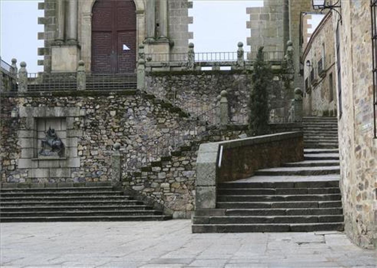 Cáceres pierde desde hoy por falta de turismo 6,2 millones de € en ocho días
