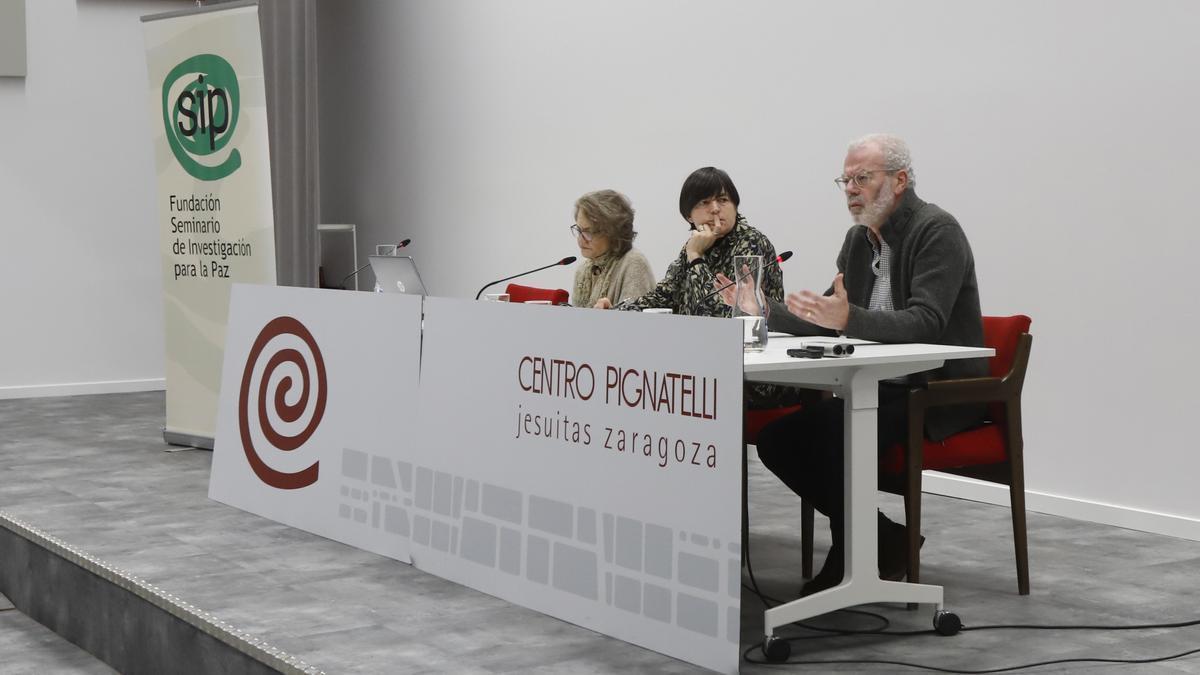 Uno de los seminarios organizados por la Fundación.