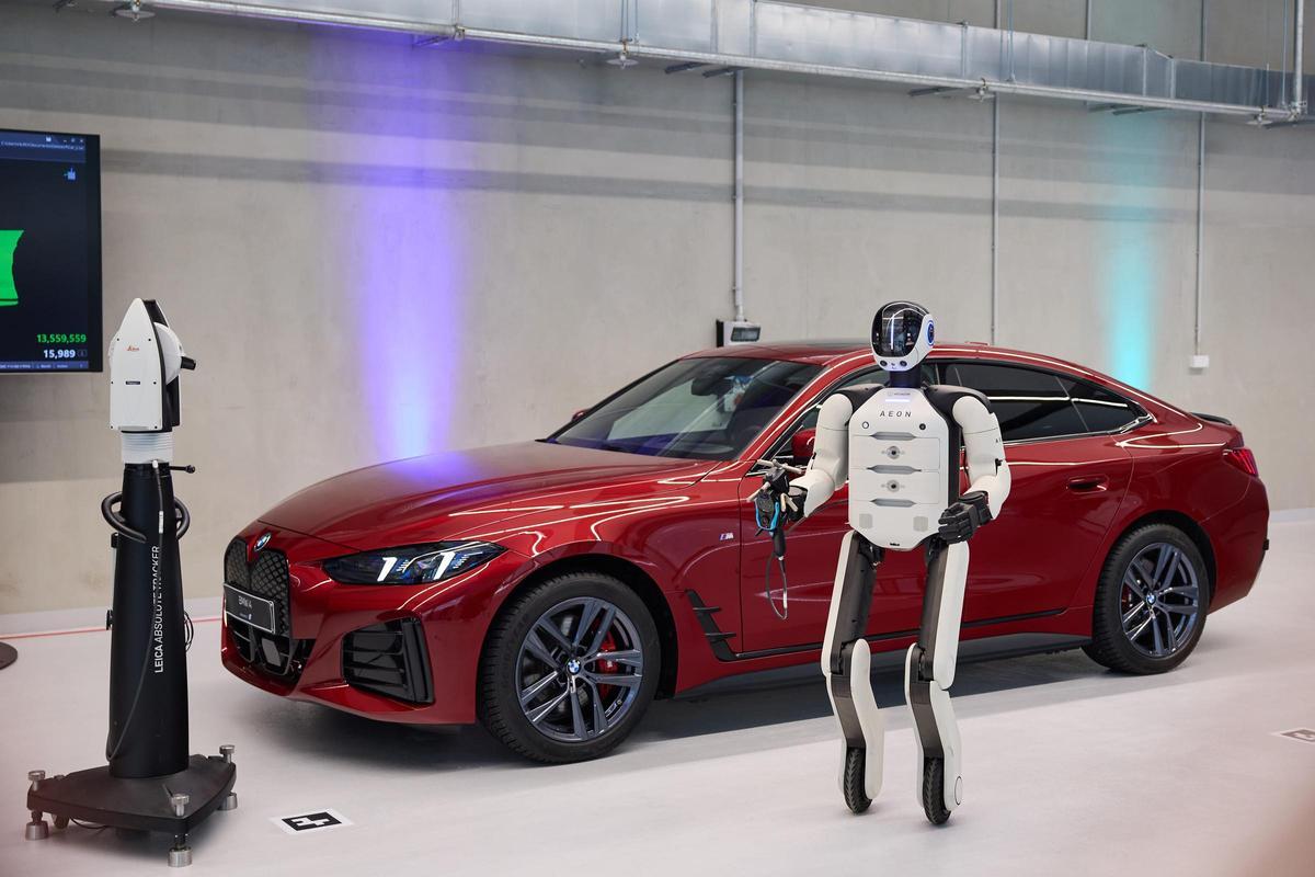Ya llegan los robots: BMW utilizará humanoides en su producción en Europa