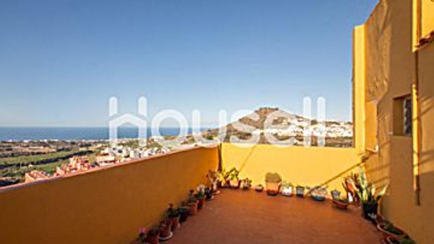 115.000 € Venta de planta baja en La Goleta-La Montañeta-El Cerrillo (Arucas) 130 m2, 3 habitaciones, 1 baño, 1 aseo, 885 €/m2...