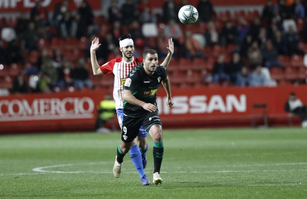 El partido entre el Sporting y el Elche, en imágenes