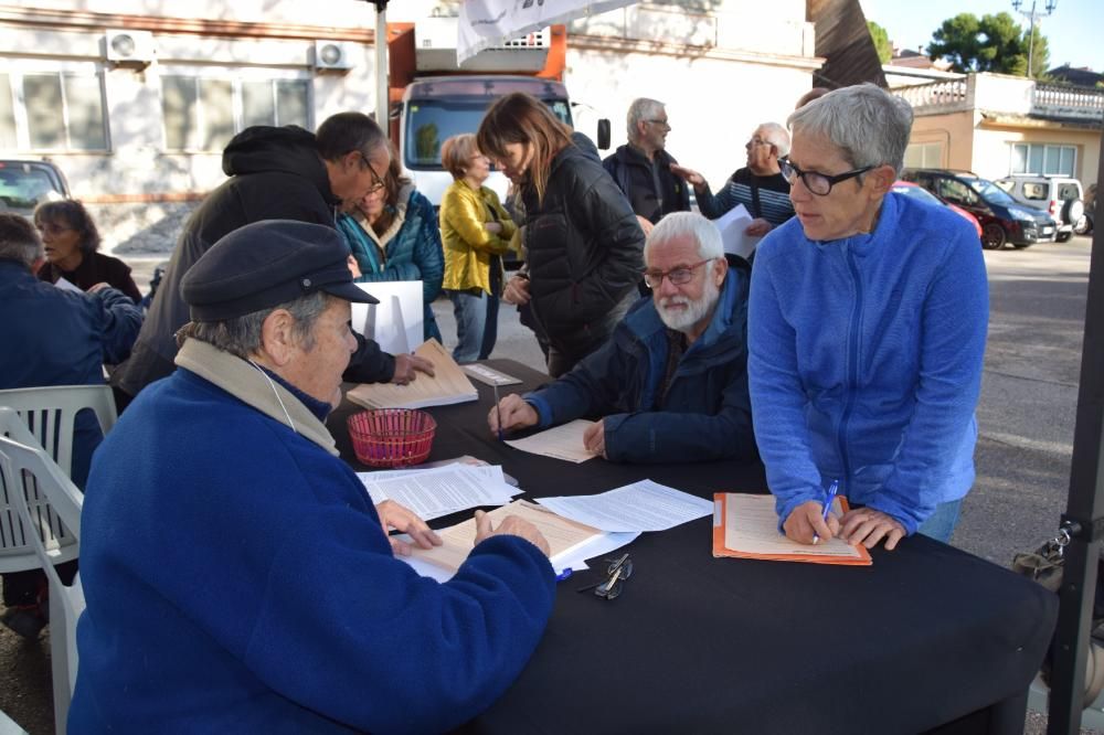 Desenes de persones s'auto inculpen a Berga