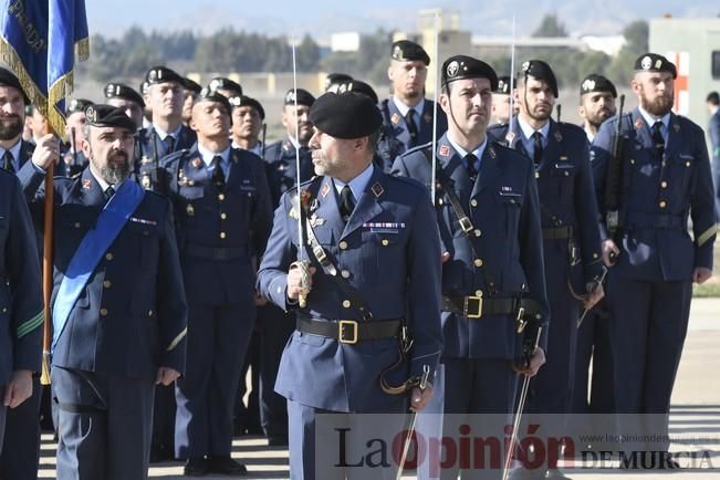 Homenaje al primer salto paracaidista militar en la Base Aérea de Alcantarilla