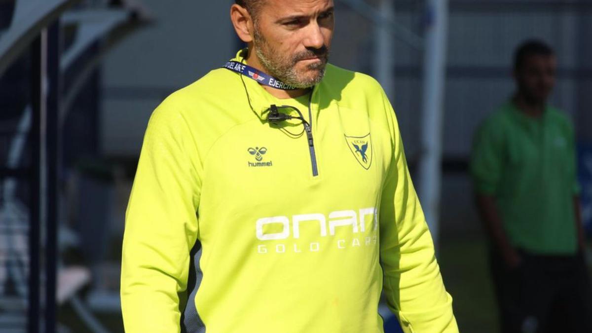 Salva Ballesta, del UCAM, durante un entrenamiento.  | PRENSA UCAM CF