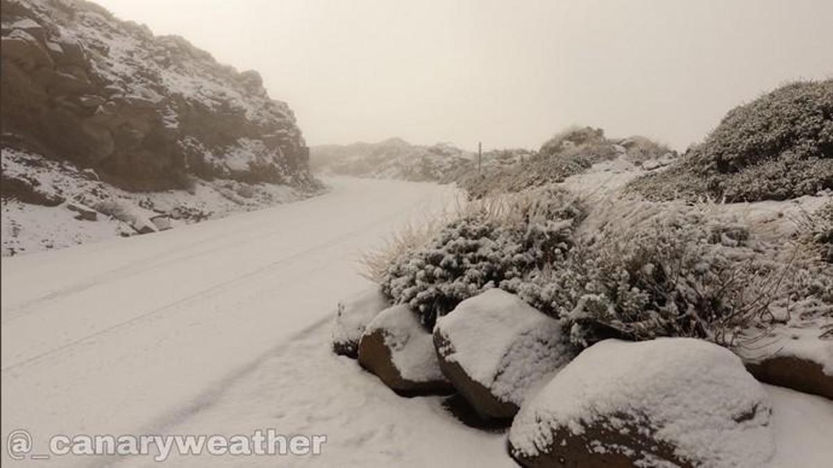 Nieve en el Teide, a 30 de marzo 2019