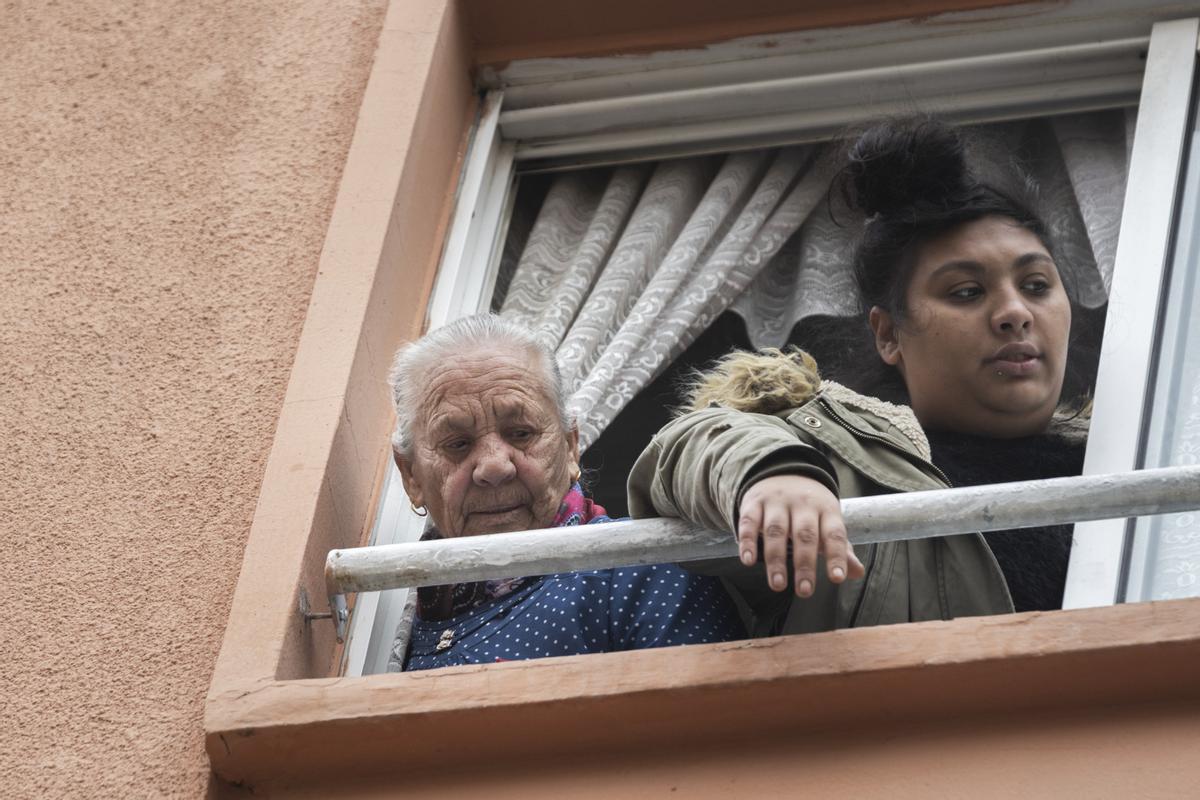 Valencia. El Sindicat de Barri del Cabanyal ha paralizado el desahucio de una anciana de 87 años llamada Bienvenida