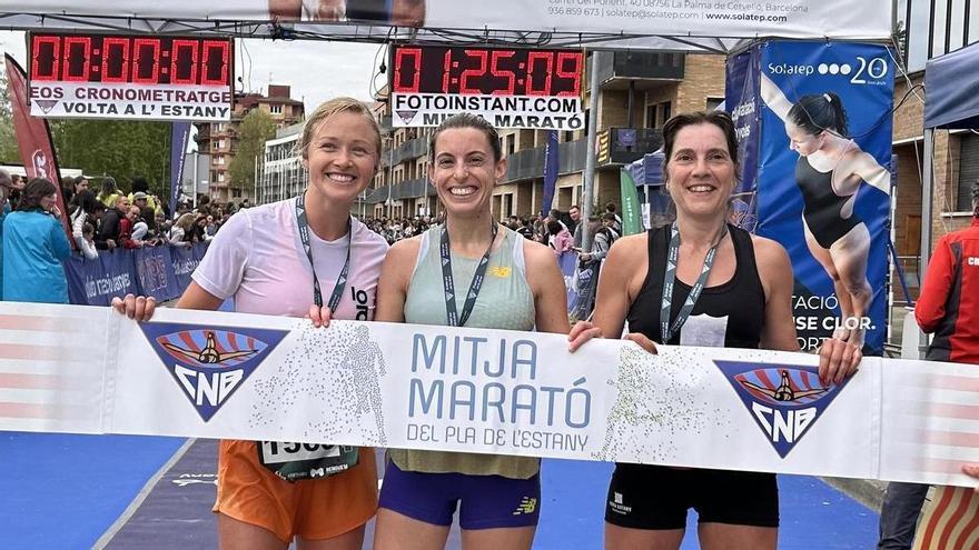 Marina Guerrero li agafa gust a la Mitja Marató del Pla de l’Estany