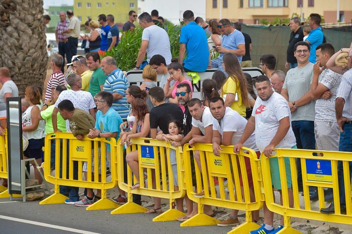 Carrera de caballos con motivo de las fiestas de ...