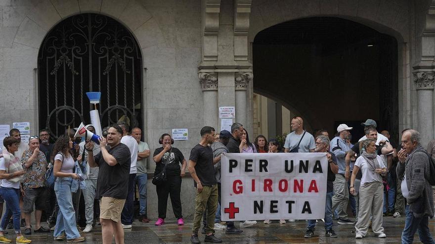 Girona es desperta amb vaga de neteja després d’una negociació sense acord
