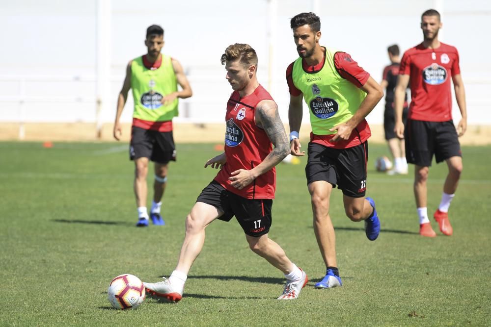 El Dépor prepara en Benidorm el partido del Elche