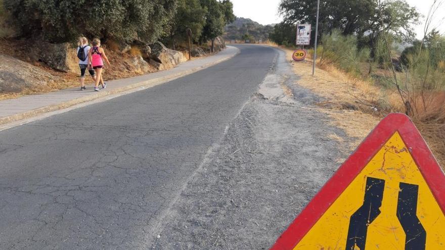 Obras para ampliar la carretera del Puerto