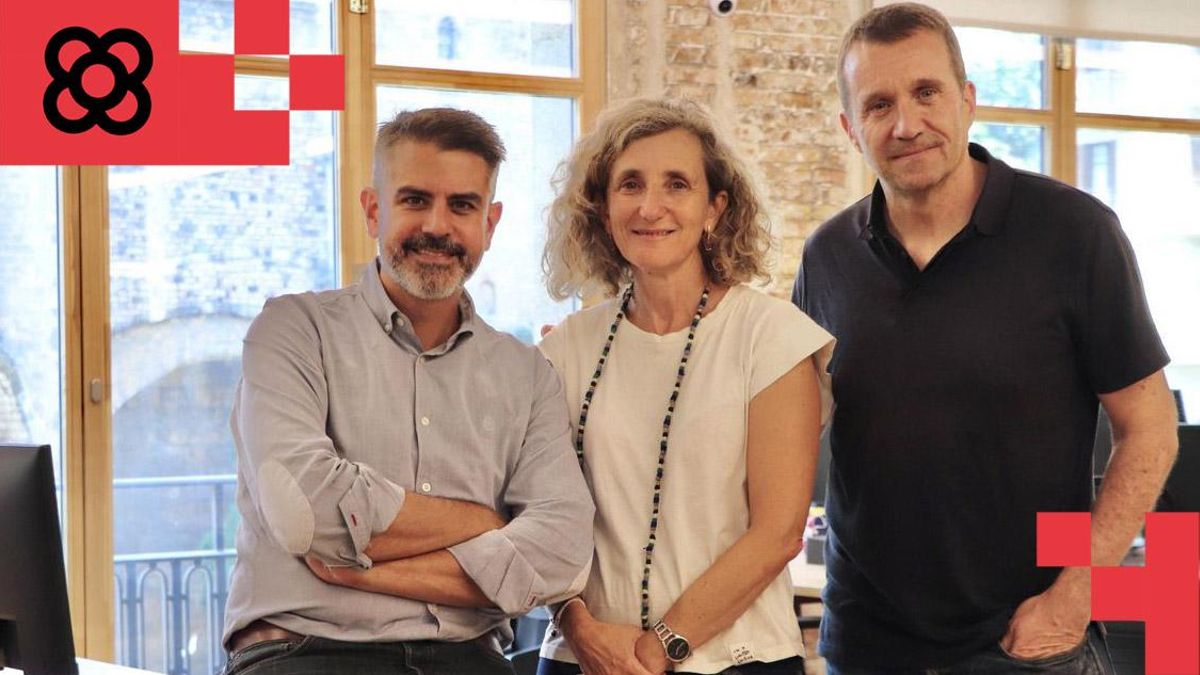 De izquierda a derecha: Cristian Canton, director asociado del BSC; Mariona Sanz, directora de innovación y desarrollo de negocio del BSC; y Miquel Martí, consejero delegado de Tech Barcelona