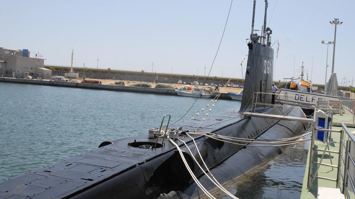 Imagen de submarino Delfín, que forma parte de uno de los pcoso museos municipales que permanecen abiertos