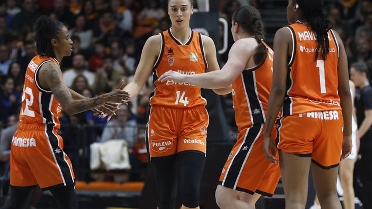 El equipo 'taronja' pasó por encima del Gernika.
