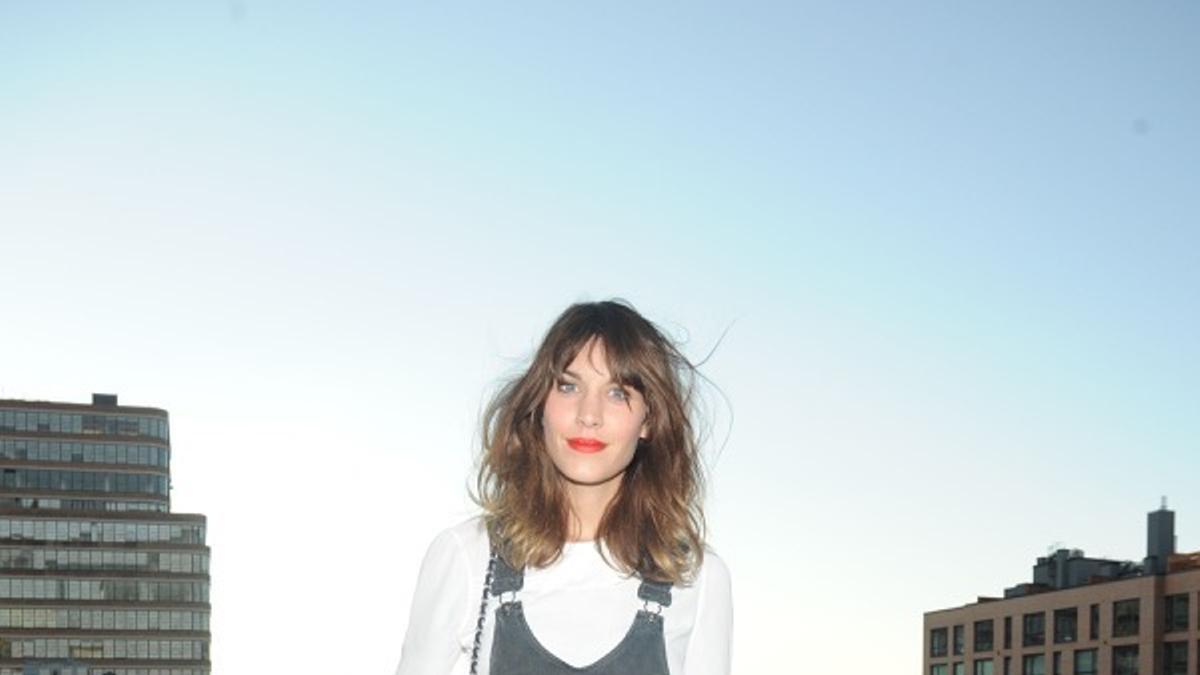 Alexa Chung estrenará línea de ropa