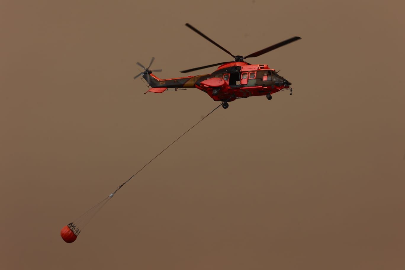 El incendio de Bejís, en imágenes