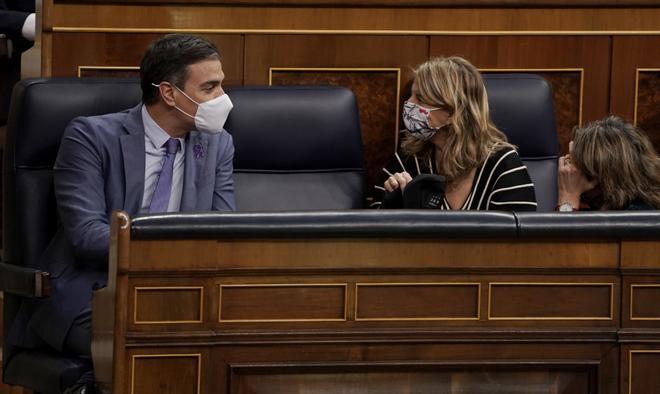 ‘Fact check’ a dos anys del Govern: 9 deures pendents del PSOE i Podem