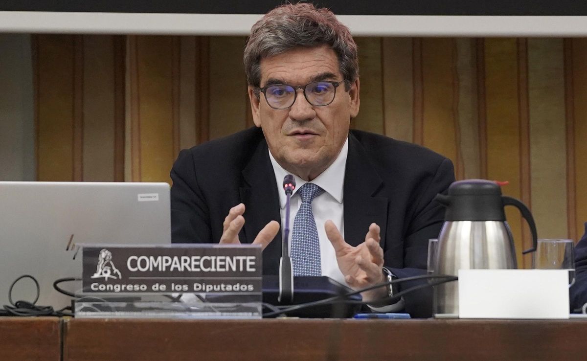 El Govern i el Banc d’Espanya eleven la previsió de creixement El Govern i el Banc d’Espanya eleven la previsió de creixement