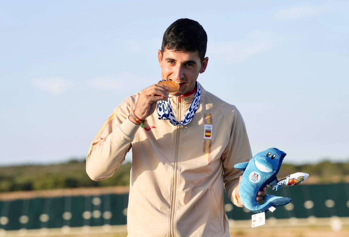 Medalla de oro de Andrés García a nivel individual.