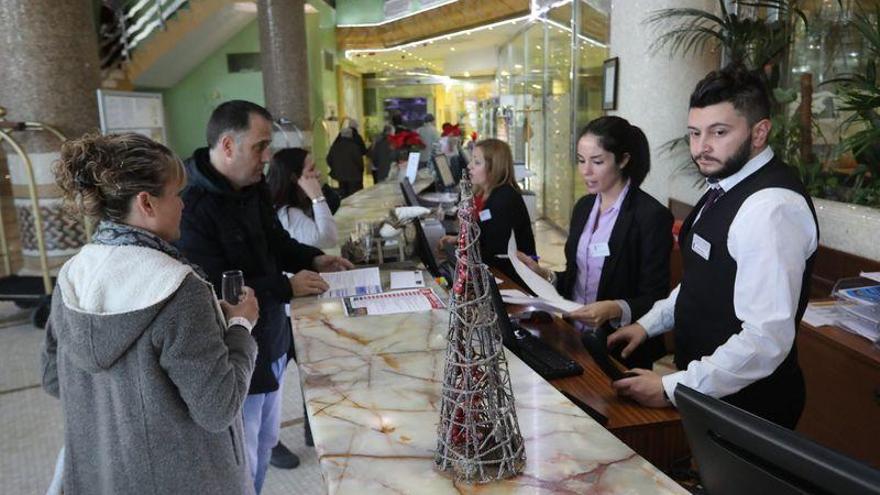 Turquía amenaza ahora con ‘robar’ turistas franceses a Castellón