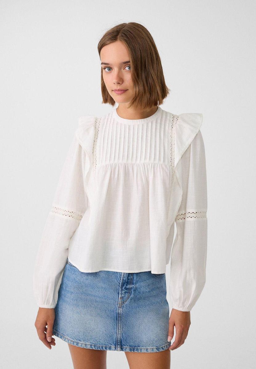 Blusa fluida de volantes