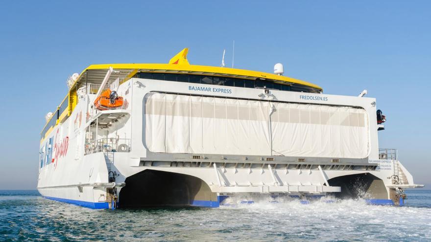 El nuevo fast ferry de Fred. Olsen Express ultima sus pruebas finales con vistas a su estreno este verano