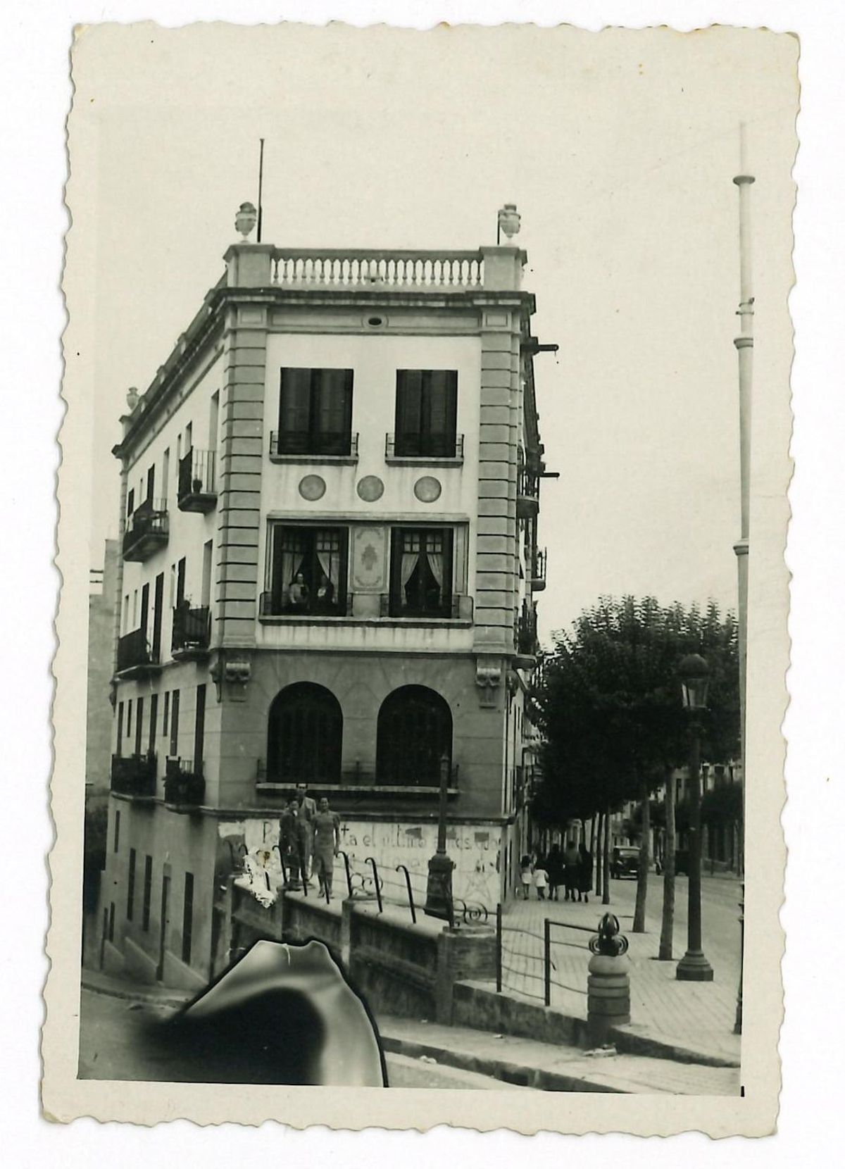 La casa de les tietes on Palau i Fabre es va emboscar l'any 1938.