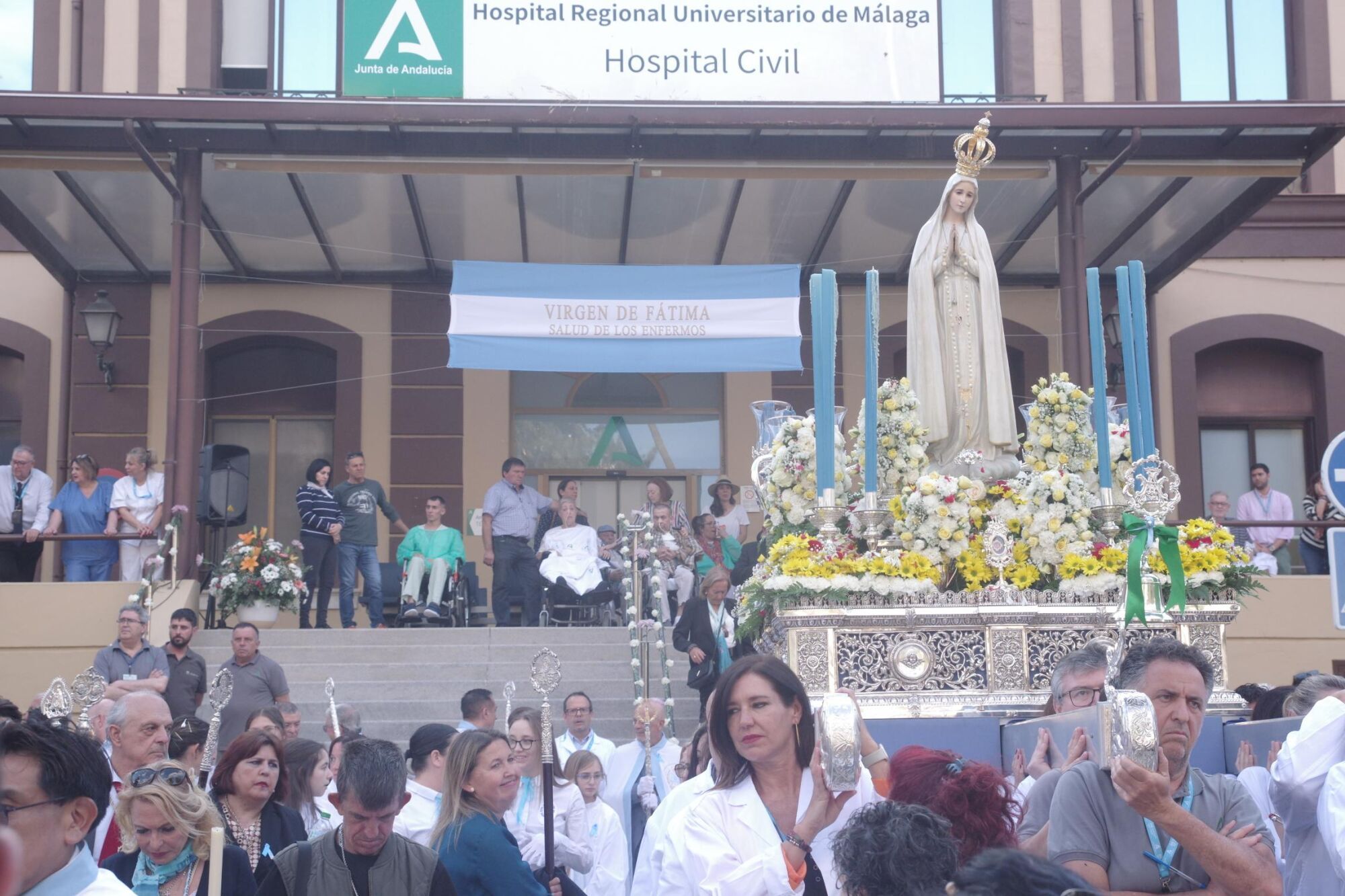 Procesión de la Virgen de Fátima por el barrio de la Trinidad, el domingo 11 de mayo de 2025