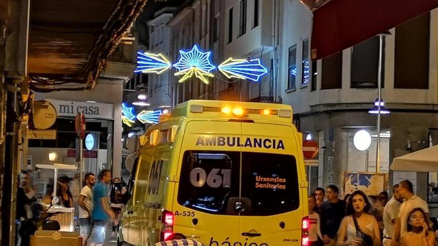 Ambulancia que acudió al lugar
