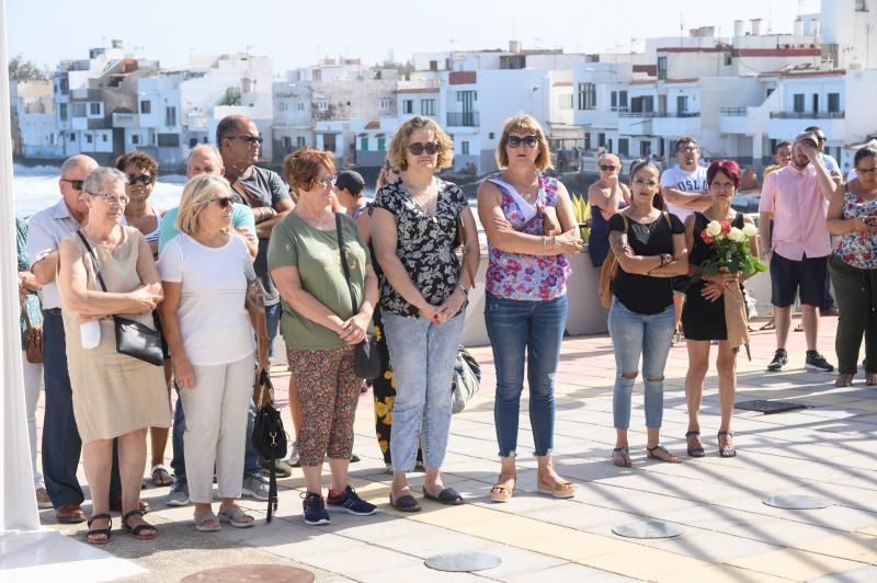 Homenaje víctimas del JK5022.La Asociación de Víctimas del Vuelo JK5022 recuerda a las 154 personas que murieron hace once años en el aeropuerto de Madrid-Barajas al estrellarse un avión de Spanair que despegaba hacia la isla de Gran Canaria.  | 19/08/2019 | Fotógrafo: Tony Hernández