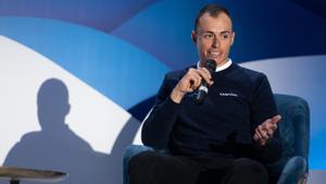 Enric Mas en la presentación del equipo Movistar para 2023